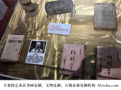 馆陶-被遗忘的自由画家,是怎样被互联网拯救的?